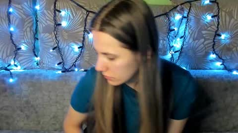 Snapshot of maggiecake chatting on February 2025 03:15:01 AM Maggie online show from February 2025 03:15:01 AM