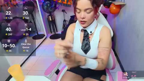 Maggy online show from October 2025 06:20:02 PM