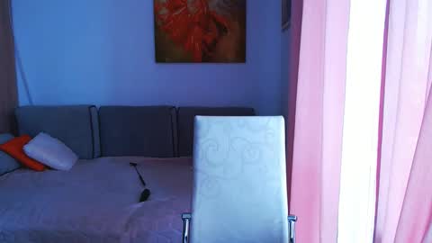 Margo online show from October 2025 01:41:01 PM