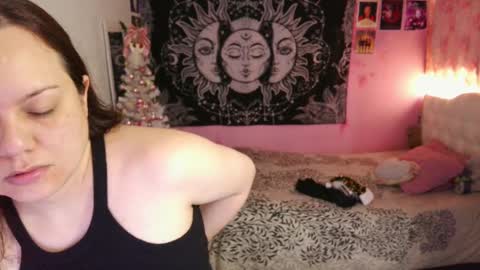 Claire online show from December 2024 03:06:02 PM