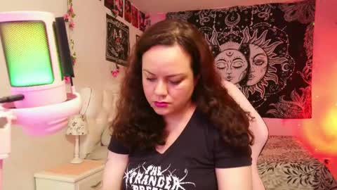 Claire online show from February 2025 05:02:02 PM