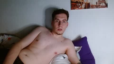 Snapshot of magic_fantasy77 chatting on June 2026 02:39:02 AM magic_fantasy77 online show from June 2026 02:39:02 AM