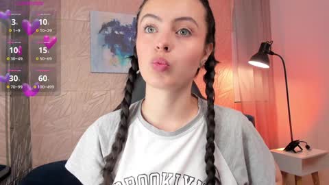 Fer online show from December 2024 09:17:01 PM