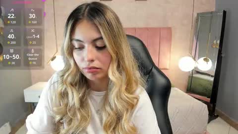 Fer online show from October 2025 07:27:01 PM