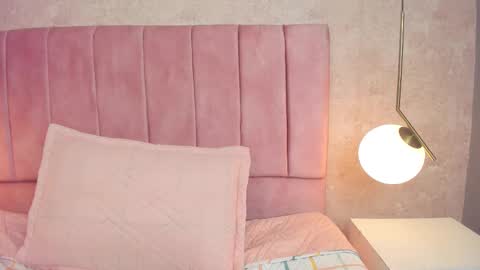 Janne online show from November 2025 01:12:02 PM