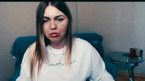 magic_katarina_ online show from October 2025 11:42:01 AM