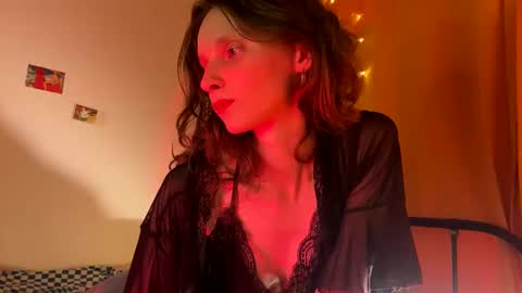 Snapshot of magic_mini_moon chatting on February 2025 07:23:02 PM Mikky or Moon online show from February 2025 07:23:02 PM
