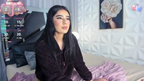 Scarlet online show from January 2025 10:27:02 AM