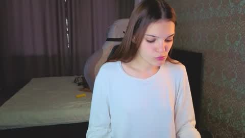 Merry online show from September 2025 01:32:02 AM