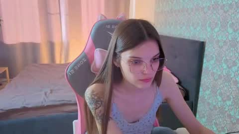 Snapshot of magic_shy chatting on April 2026 10:21:02 AM Merry online show from April 2026 10:21:02 AM