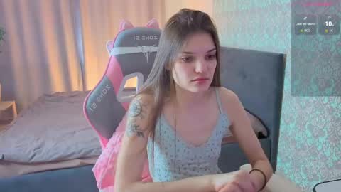 Snapshot of magic_shy chatting on May 2026 01:55:01 AM Merry online show from May 2026 01:55:01 AM