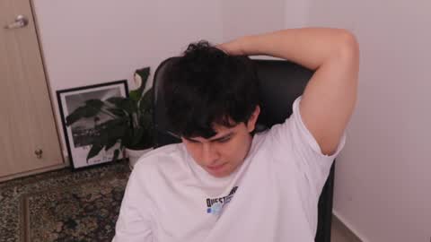 Tony Hoffa online show from April 2026 05:23:01 PM