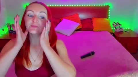 Lili and Bella online show from December 2024 07:38:02 AM