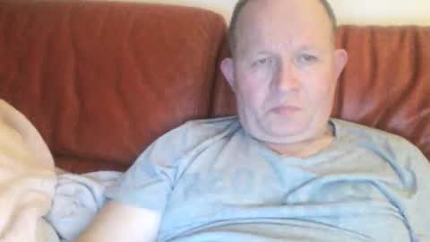 magicman250 online show from December 2025 11:31:01 PM