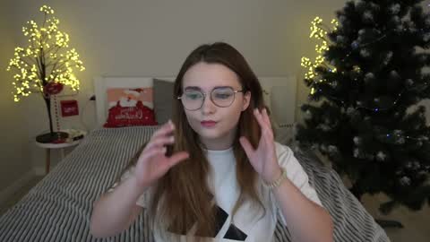 Emily online show from December 2024 07:04:01 AM