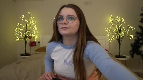 Emily online show from January 2025 06:06:01 PM