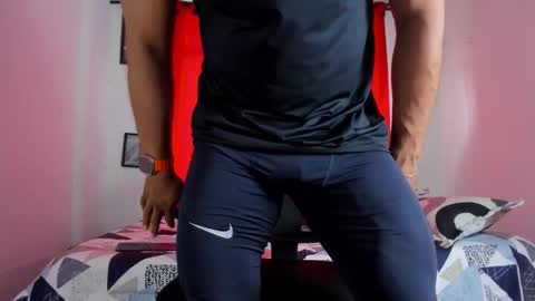 Magnusclark online show from November 2025 06:53:01 PM