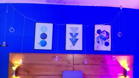 Dani online show from November 2025 10:36:02 AM