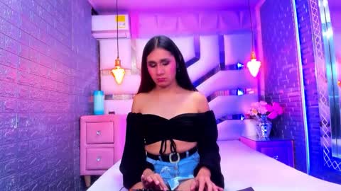 mahiara hot online show from May 2026 02:39:01 AM