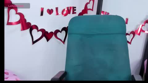 Maia online show from February 2026 12:29:01 AM