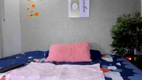 Snapshot of maia_goldenn chatting on March 2025 09:21:01 AM maia online show from March 2025 09:21:01 AM
