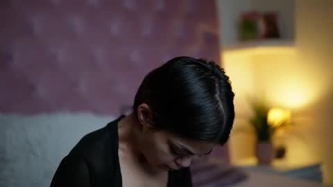  Maia  online show from October 2025 09:37:02 PM