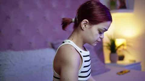  Maia  online show from March 2026 08:42:01 PM