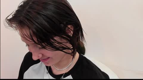 maibys online show from December 2024 03:47:02 AM