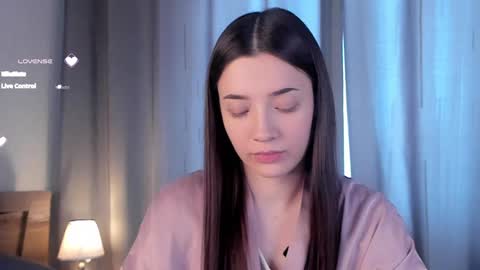 Snapshot of maidabuoy chatting on January 2025 04:54:02 AM Lucy online show from January 2025 04:54:02 AM
