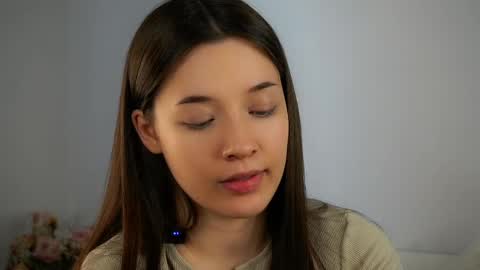 Snapshot of maidabuoy chatting on March 2025 04:23:02 AM Lucy online show from March 2025 04:23:02 AM