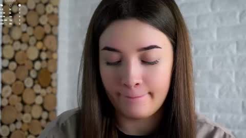 Lucy online show from February 2026 02:04:02 AM