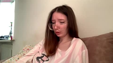 Elina online show from February 2026 07:06:01 AM