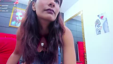 maidy19 online show from March 2025 11:35:02 PM