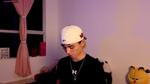 maiky_cooper01 online show from April 2026 04:18:01 AM