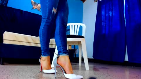 MAISE online show from December 2024 04:53:02 PM