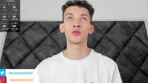 Maison Davis online show from January 2025 10:15:02 PM