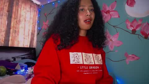 Snapshot of maite_loves chatting on January 2025 03:17:02 PM Maite online show from January 2025 03:17:02 PM