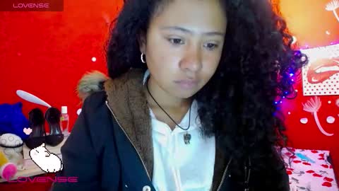 Snapshot of maite_loves chatting on September 2025 11:23:02 AM Maite online show from September 2025 11:23:02 AM
