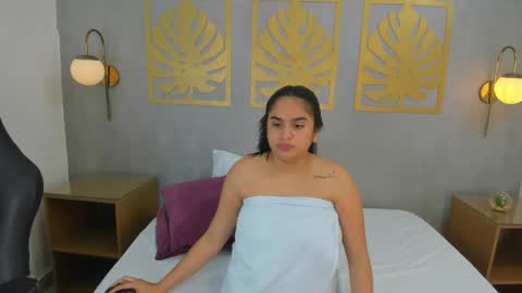 maite saens online show from December 2024 03:24:02 PM