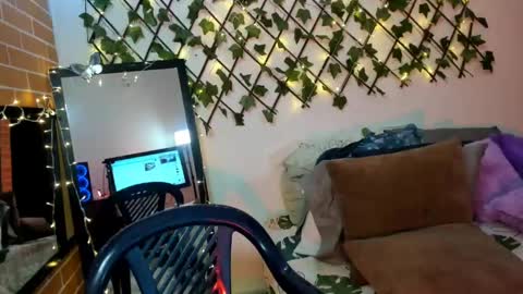 Snapshot of maja_hills chatting on March 2025 11:44:02 PM maja_hills online show from March 2025 11:44:02 PM