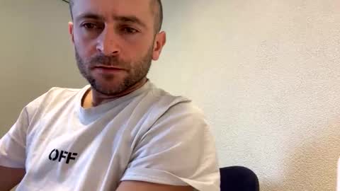 majest1k online show from April 2026 01:43:02 PM