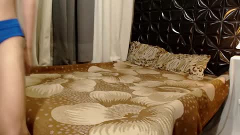 Snapshot of majestic_anne chatting on February 2025 04:46:02 PM Annalyn online show from February 2025 04:46:02 PM