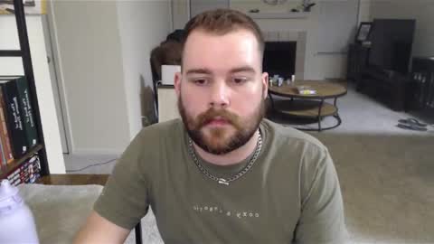 Snapshot of majorthepup chatting on October 2025 03:51:02 AM Major online show from October 2025 03:51:02 AM