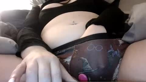 makemewatch online show from October 2025 09:33:01 PM