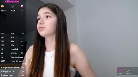 Makiima online show from December 2024 01:30:02 PM