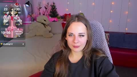 Snapshot of makima_lee chatting on January 2025 05:32:01 AM Makima online show from January 2025 05:32:01 AM