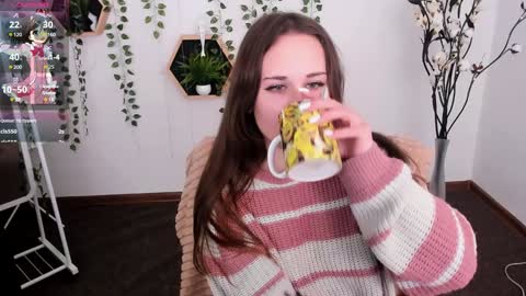 Snapshot of makima_lee chatting on January 2025 08:39:02 AM Makima online show from January 2025 08:39:02 AM