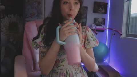 MakiyahBelle online show from April 2026 07:22:01 AM