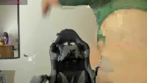 M A L A K online show from April 2026 02:51:02 AM