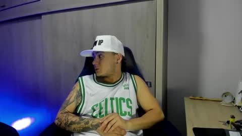 ADAM         online show from January 2026 10:48:02 PM